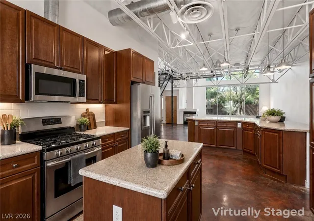 5th image of 5603 Deer Creek Falls Ct, Las Vegas, NV 89118 | MLS# 2765459