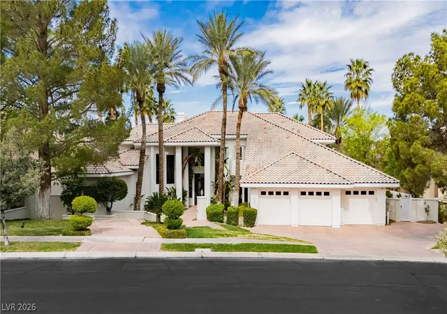 Photo 3 of Mansion for sale at 2057 Troon Dr, Henderson, NV 89074 | MLS# 2765677 | Listing updated on 2026-09-27