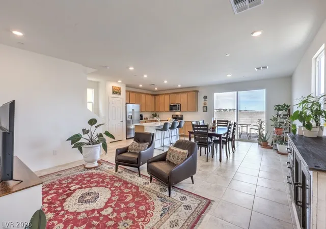 2nd image of 2416 Bellinzona Pl, Henderson, NV 89044 | MLS# 2766436