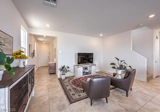 3rd image of 2416 Bellinzona Pl, Henderson, NV 89044 | MLS# 2766436