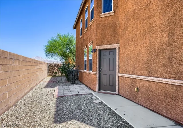 5th image of 108 Brookhouse Ct, Henderson, NV 89011 | MLS# 2767156