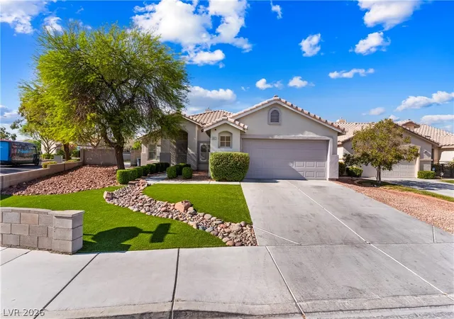 Photo 2 of Single family home for sale at 5312 Autumn Meadow Ave, Las Vegas, NV 89130 | MLS# 2766869 | Listing updated on 2026-04-14