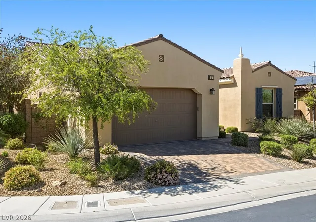 Photo 3 of Single family home for sale at 3 Lago Turchino Ct, Henderson, NV 89011 | MLS# 2765357 | Listing updated on 2026-07-31