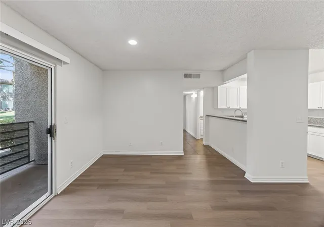Listing Photo 4 - Condo for sale in building located at 2121 Blue Breeze Dr, Las Vegas, NV 89128 - Unit #106