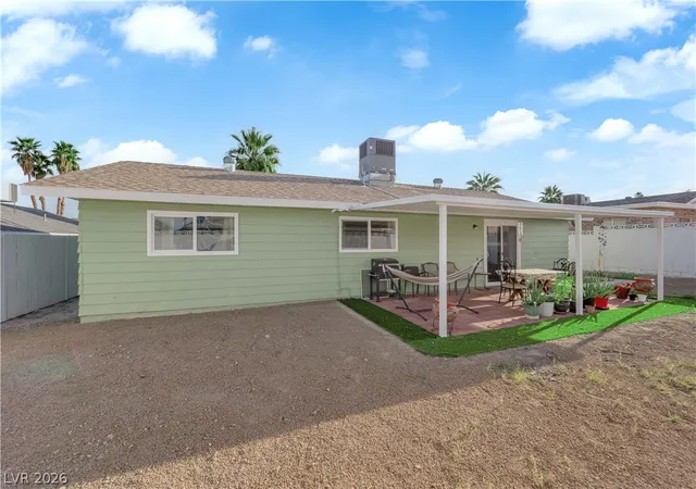 Photo 25 of Single family home for sale at 5280 Vicksburg Ave, Las Vegas, NV 89122 | MLS# 2768016 | Listing updated on 2026-04-24