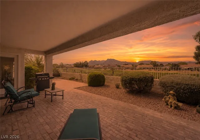 Photo 3 of Sale Pending at 2921 Golf Links Dr, Las Vegas, NV 89134 | MLS# 2768233 | Listing updated on 2026-07-24