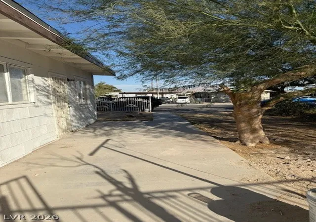 Listing Photo 3 - Condo for sale in building located at 2109 Glider St, North Las Vegas, NV 89030