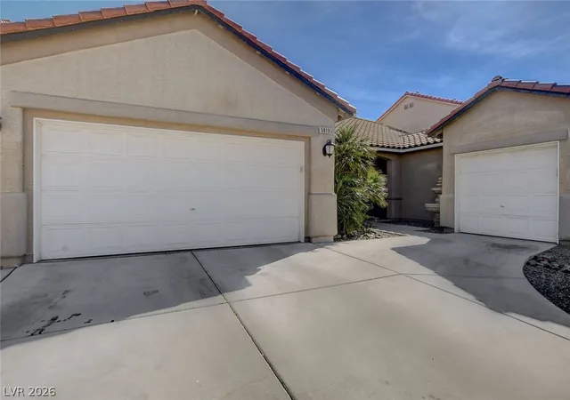 2nd image of 5819 Toofer Winds Ct, Las Vegas, NV 89131 | MLS# 2768773