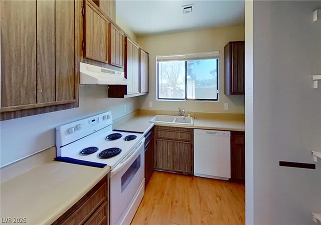 3rd image of 1569 Hialeah Dr, Las Vegas, NV 89119 | MLS# 2769051