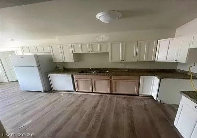 Photo 2 of Single family home for sale at 5128 Forrest Hills Ln, Las Vegas, NV 89108 | MLS# 2769132 | Listing updated on 2026-04-01