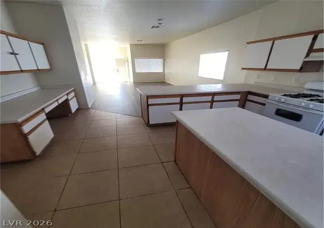 Photo 4 of Single family home for sale at 2100 Fred Brown Dr, Las Vegas, NV 89106 | MLS# 2769129 | Listing updated on 2026-04-01