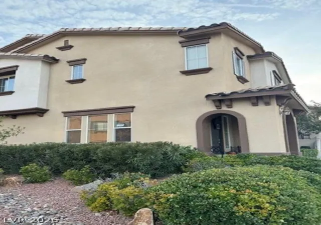 Photo 3 of Townhouse for sale at 11489 Belmont Lake Dr #106, Las Vegas, NV 89135 | MLS# 2769111 | Listing updated on 2026-04-01