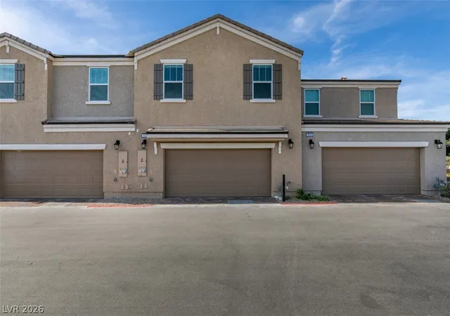 Photo 3 of Townhouse for sale at 602 Bellus Pl, Henderson, NV 89015 | MLS# 2769177 | Listing updated on 2026-04-20