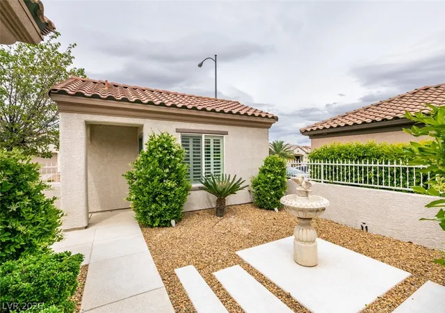 Homes for sale in Henderson, NV | 2150 Clearwater Lake Dr, Henderson, NV 89044 | MLS# 2769826