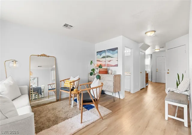 5th image of 5330 E Charleston Blvd #35, Las Vegas, NV 89142 | MLS# 2769692