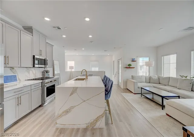 2nd image of 600 N Carriage Hill Dr #2084, Las Vegas, NV 89138 | MLS# 2769613