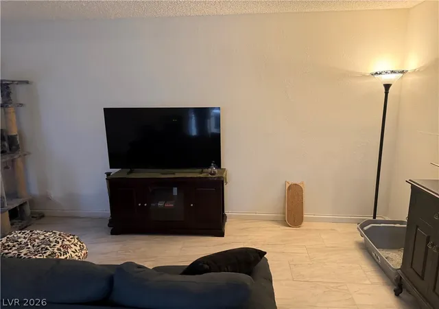 2nd image of 2080 Karen Ave, Las Vegas, NV 89169