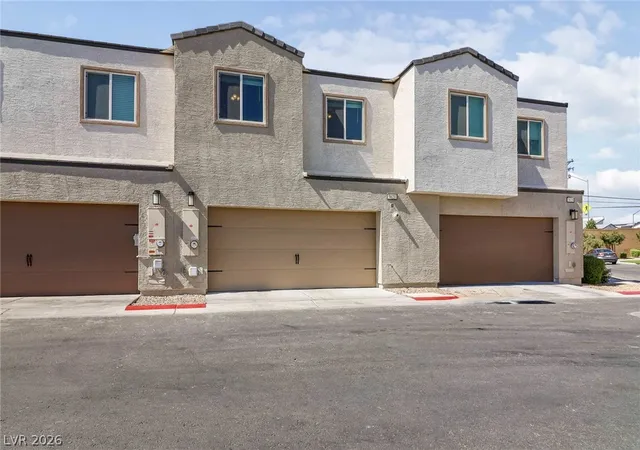 Photo 2 of Townhouse for sale at 3621 Arcadian Sea St, Las Vegas, NV 89106 | MLS# 2770235 | Listing updated on 2026-07-25