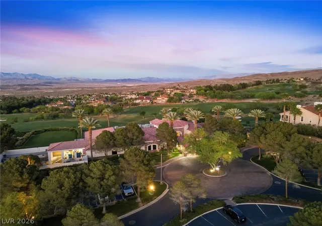 Homes for sale in Henderson, NV | 19 Strada Di Circolo, Henderson, NV 89011 | Houzeo
