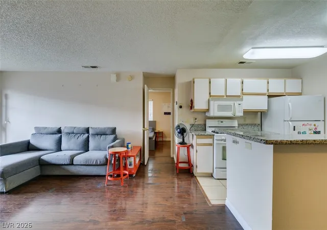 4th image of 2200 S Fort Apache Rd #1057, Las Vegas, NV 89117 | MLS# 2770027