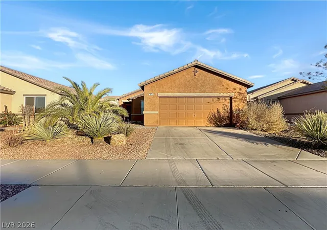 Homes for sale in Henderson, NV | 976 Aspen Cliff Dr, Henderson, NV 89011 | MLS# 2770653