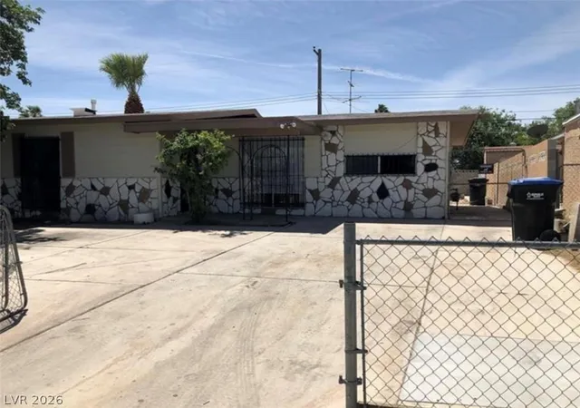 Photo 1 of Single family home for sale at 725 Miller Ave, North Las Vegas, NV 89030 | MLS# 2771208 | Listing updated on 2026-04-08