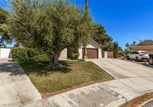 Homes for sale in Las Vegas, NV | 3709 Pamplona Cir, Las Vegas, NV 89103 | MLS# 2770437