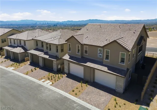 4th image of 12143 Red Iris Ave, Las Vegas, NV 89138 | MLS# 2771169