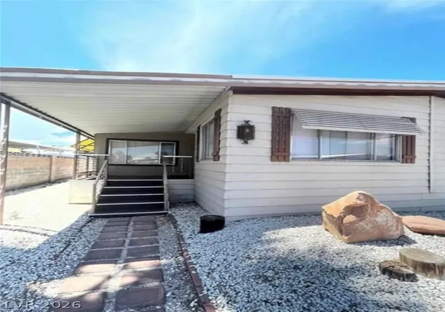 4th image of 3559 Lost Hills Dr, Las Vegas, NV 89122 | MLS# 2771580