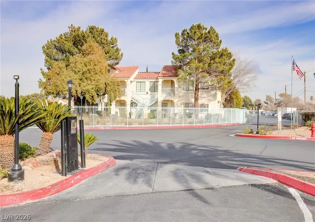 Homes for sale in Las Vegas, NV | 4877 S Torrey Pines Drive, Las Vegas, NV 89103 | Houzeo