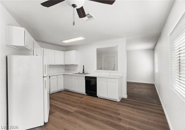 Photo 3 of Condo for sale at 5191 Pioneer Ave #204, Las Vegas, NV 89146 | MLS# 2770049 | Listing updated on 2026-07-10
