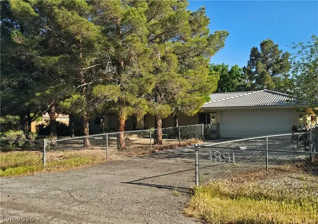 2nd image of 1891 Vondell Dr, Pahrump, NV 89048 | MLS# 2771741