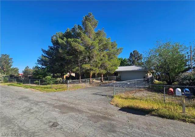 3rd image of 1891 Vondell Dr, Pahrump, NV 89048 | MLS# 2771741