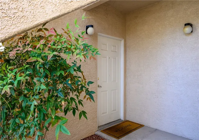 2nd image of 5415 W Harmon Ave #1122, Las Vegas, NV 89103 | MLS# 2771749