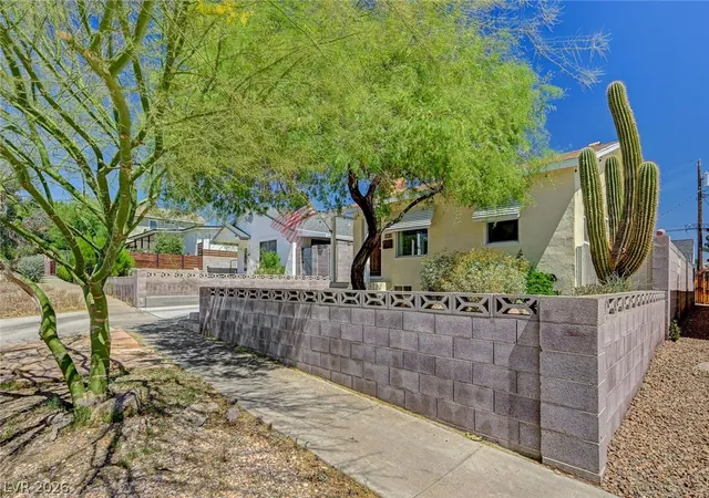 3rd image of 629 L, Boulder City, NV 89005 | MLS# 2771369