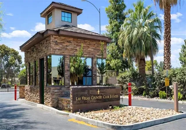 2nd image of 2838 Loveland Dr, Las Vegas, NV 89109