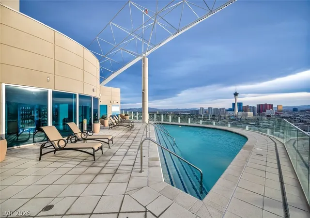 Photo 2 of Condo for sale at 200 Hoover Ave #807, Las Vegas, NV 89101 | MLS# 2767093 | Listing updated on 2026-08-25