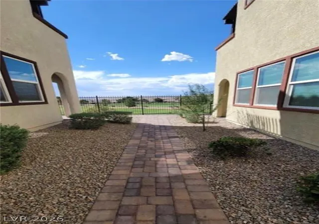 Photo 4 of Townhouse for sale at 1025 Via Prato Ln, Henderson, NV 89011 | MLS# 2772037 | Listing updated on 2026-04-10