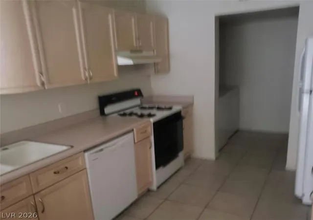 Photo 3 of Townhouse for sale at 7709 Bauble Ave, Las Vegas, NV 89128 | MLS# 2771993 | Listing updated on 2026-04-10