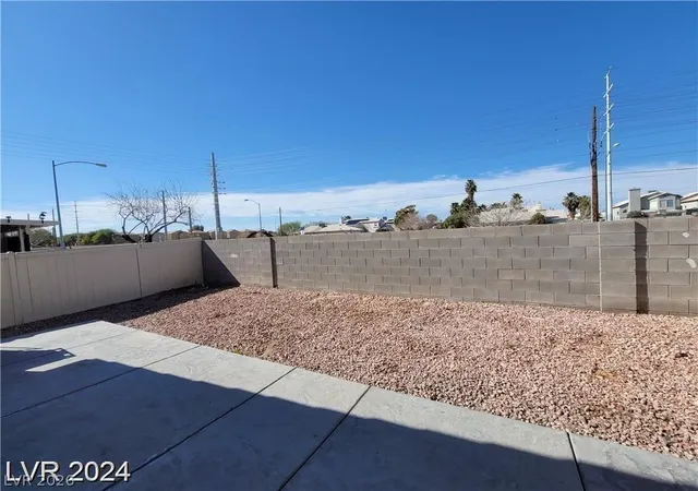 Photo 3 of Single family home for sale at 2711 Morning Break Ct, Las Vegas, NV 89142 | MLS# 2772250 | Listing updated on 2026-04-11