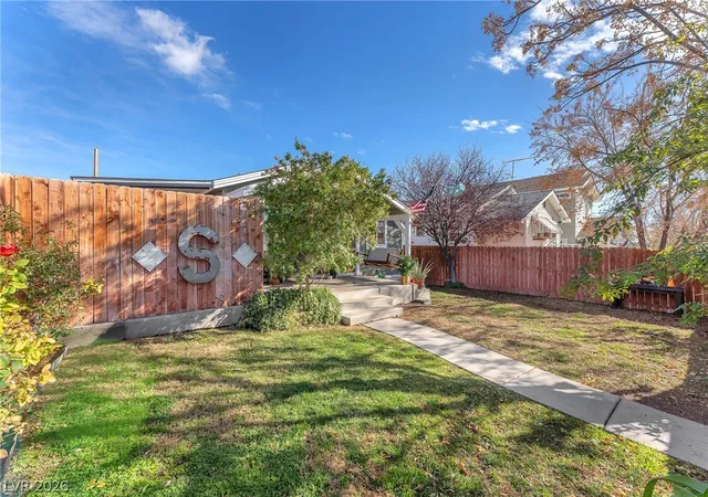 Photo 3 of Single family home for sale at 605 L Ave, Boulder City, NV 89005 | MLS# 2772100 | Listing updated on 2026-07-23