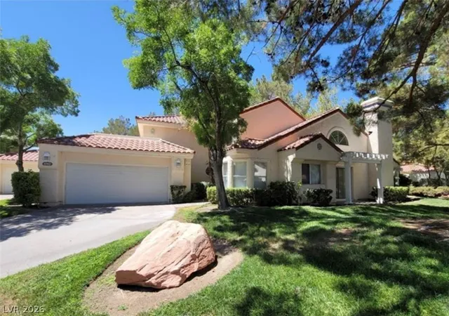 Photo 3 of Townhouse for sale at 6902 Emerald Springs Ln, Las Vegas, NV 89113 | MLS# 2772265 | Listing updated on 2026-04-11