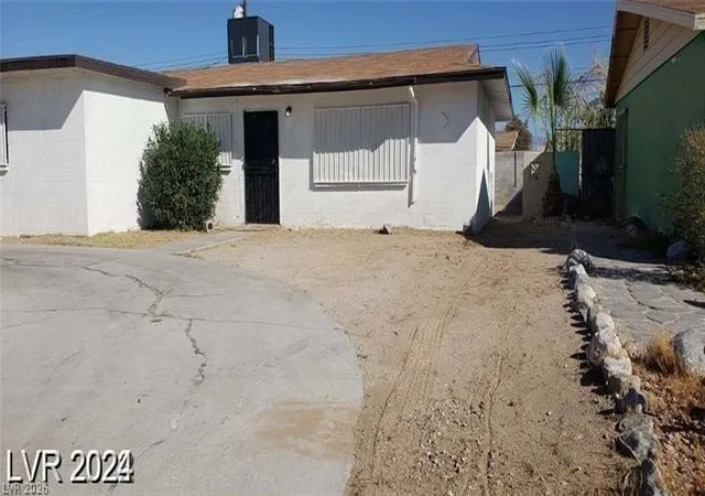 Photo 2 of Single family home for sale at 1932 Lawry Ave, North Las Vegas, NV 89032 | MLS# 2772329 | Listing updated on 2026-04-11