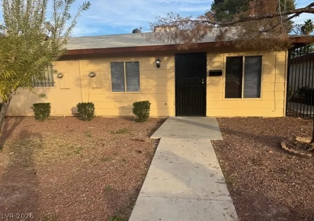 Photo 1 of Townhouse for sale at 3942 Palos Verdes St, Las Vegas, NV 89119 | MLS# 2772383 | Listing updated on 2026-04-30
