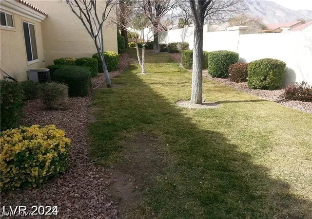 22nd image of 10404 Frostburg Ln, Las Vegas, NV 89134 | MLS# 2772409