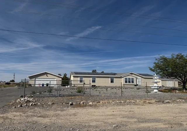 Homes for sale in Pahrump, NV | 3370 E Gamebird Rd, Pahrump, NV 89048 | MLS# 2772478