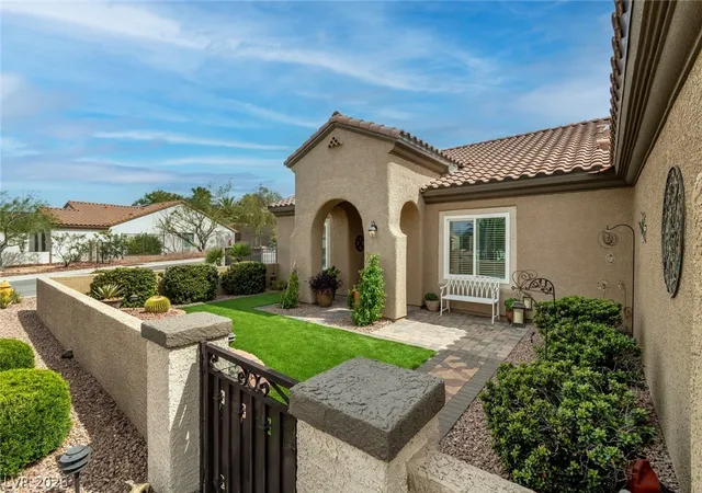 Homes for sale in Henderson, NV | 2040 Fort Halifax St, Henderson, NV 89052 | MLS# 2768273