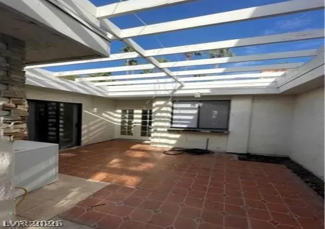 Photo 3 of Townhouse for sale at 3436 Pino Cir, Las Vegas, NV 89121 | MLS# 2771979 | Listing updated on 2026-04-13