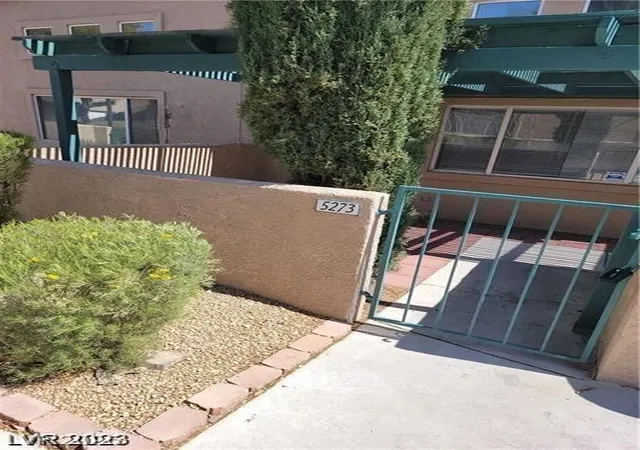 Photo 3 of Townhouse for sale at 5273 Wave Dancer Ln, Las Vegas, NV 89118 | MLS# 2771978 | Listing updated on 2026-04-13