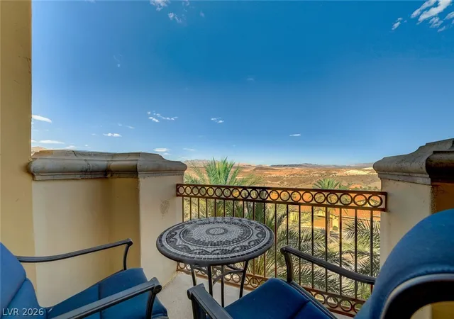 5th image of 20 Via Mantova #301, Henderson, NV 89011 | MLS# 2771608